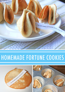 foodffs: Lucky You: How to Make Fortune Cookies