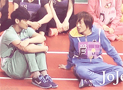exowhore:  xingdae: Tao and his new friend (Teen Top’s Niel)  tao..niel…taoniel…toenail