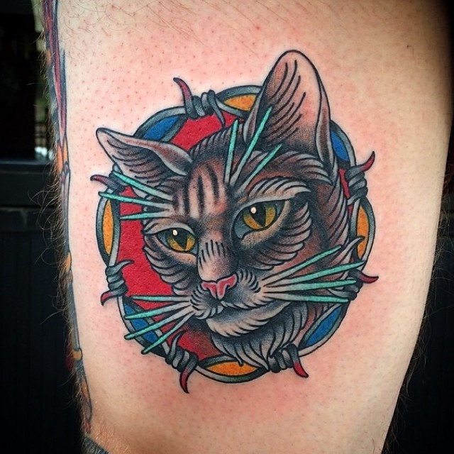 beadorned:
“Phil Hatchet-MeYau! @philhatchetyau #NYAartistinresidence #tattoo #nyc #cat
”