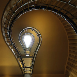 I just had a brilliant idea … (Café Orient staircase,