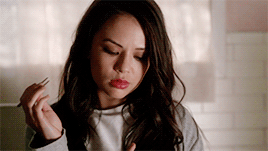 jamescarstairs:Female Awesome Meme || [3/5] females antagonists → Mona Vanderwaal (Pretty Little Lia