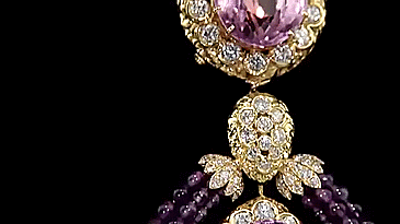 foreveroldhollywood:  Elizabeth Taylor’s Jewellery Collection