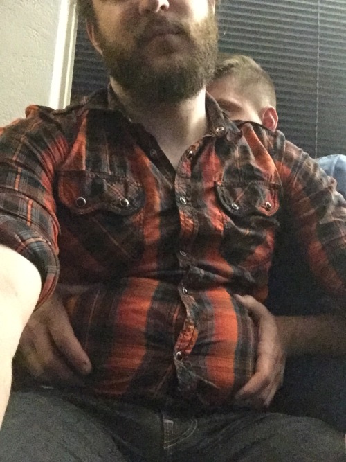 losemybreath4444: Late night belly lounging