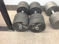 eatcleanmakechanges:  I’m gonna start doing this to every set of 100+ weights haha  Ill do this when i get to this point.