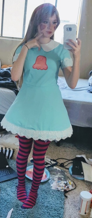 SUPER LAST MINUTE WIP Star Butterfly cosplay for LA Comiccon next weekend :) (still working on the s