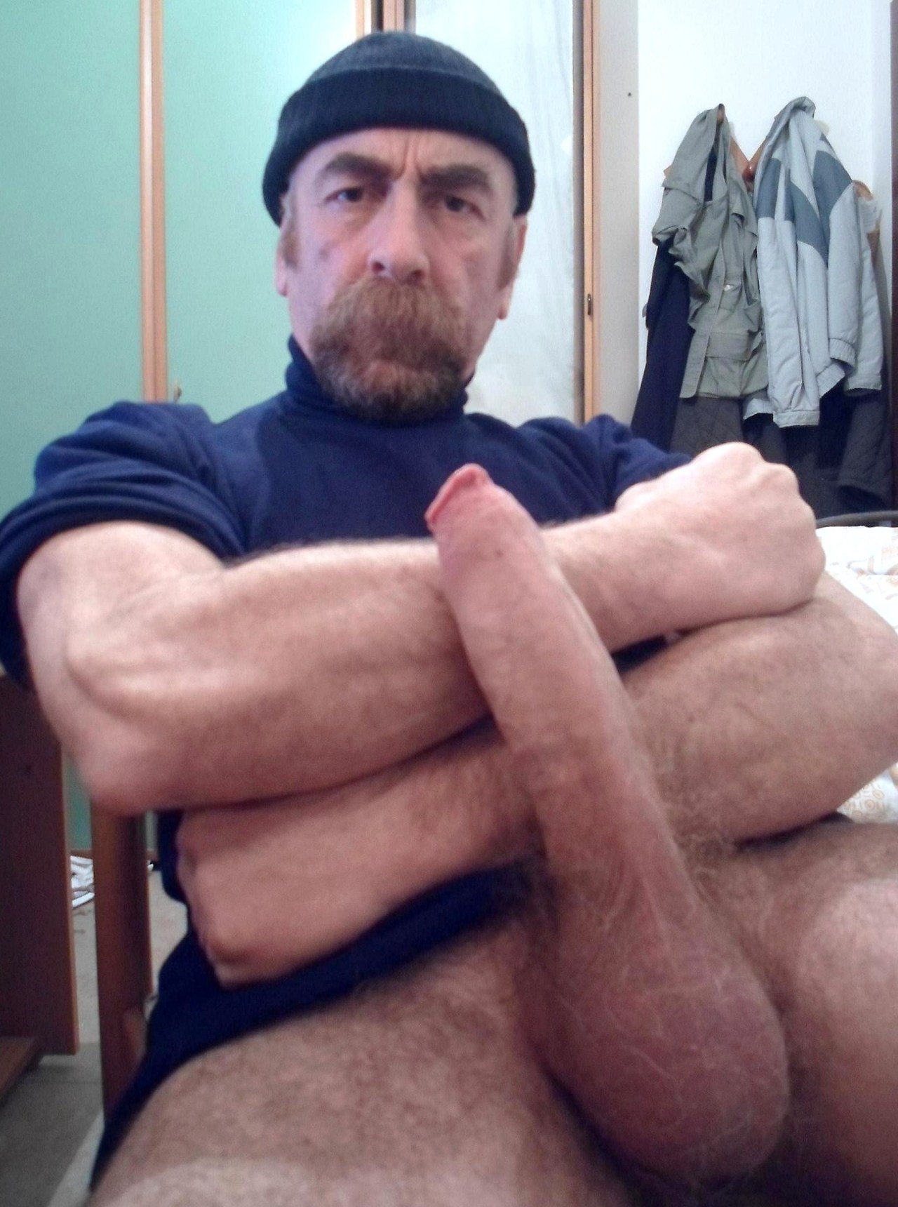 Hairy Daddy Gay
