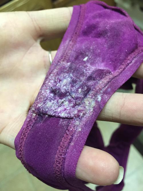 thecreamylife: Creamy panties are sexy as hell ! Follow me for more :)