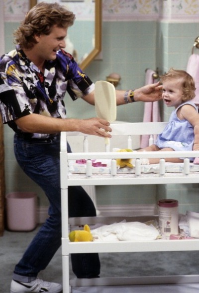 unclejesse4everilove:
“ Joey(Dave Coulier) and Michelle(Mary-Kate)
”