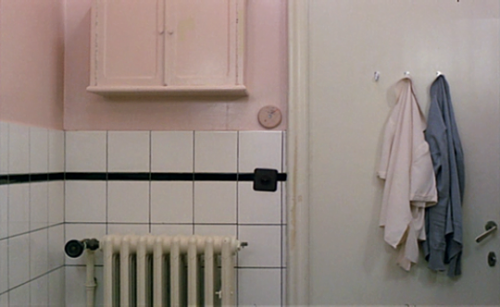 cinemawithoutpeople:Cinema without people: Jeanne Dielman, 23 Quai De Commerce, 1080 Bruxelles (Day 