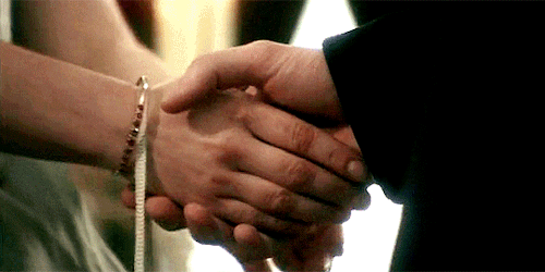 lesbianidiot:North & South (2004) | Episode Two, lingering touch (for nicky)