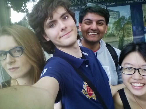 genjimain:ssssssselfies I guesstagged by @brdy @higgzorz @racingmiku @slowroar and @unown, all of wh