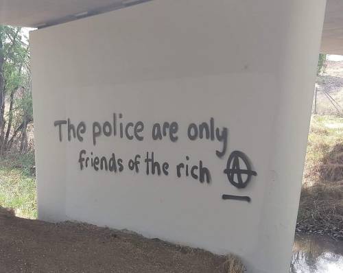 “The police are only friends of the rich” Seen in rural Australia