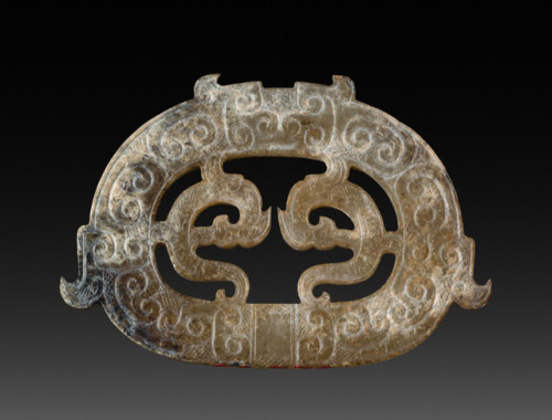 Double Dragon Plaque, 475, Cleveland Museum of Art: Chinese ArtSize: Overall: 4.4 cm (1 ¾ in.