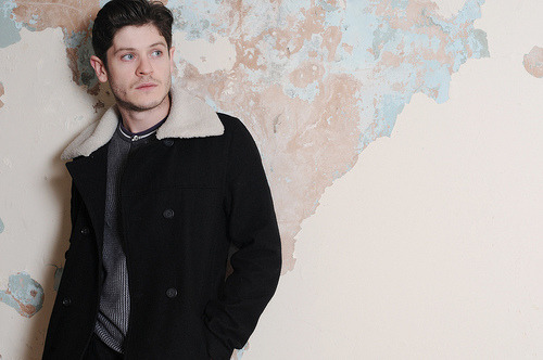 thetravelinghippiegirl: Iwan Rheon = Simon &lt;3