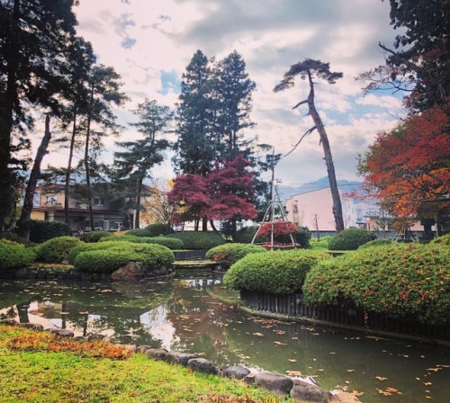 ＼おにわさん更新情報／ ‪[ 山形県米沢市 ] 林泉寺庭園 Rinsen-ji Temple Garden, Yonezawa, Yamagata の写真・記事を更新しました。 ーー米沢藩主・上杉家の