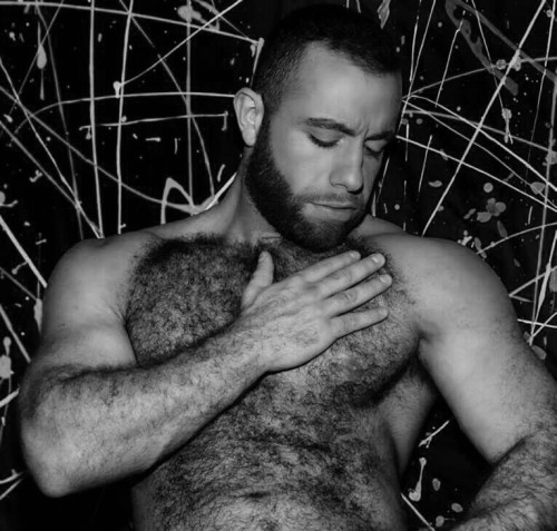 Fur, Tats, Leather and Scruff...