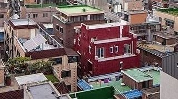 Eurogamer.net: January 18, 2020 at 06:41AM - This South Korean… | https://buff.ly/318PLOY | #OurMischief, WitWGARA | ⠀
⠀
Eurogamer.net: January 18, 2020 at 06:41AM - This South Korean apartment block looks like a Minecraft house …...