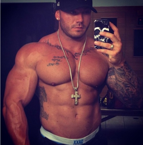 britishmusclecub:  ask 🇬🇧💪🐻 British MuscleCub
