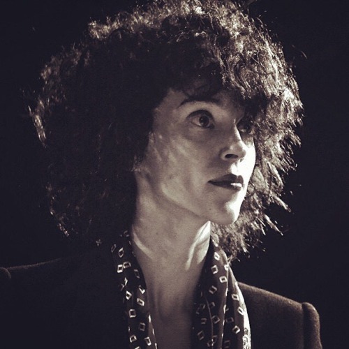 ifuckinglovestvincent:  Annie Clark Trans-Pecos Festival Marfa, Texas | 25 September 2015 By Andrea Dane
