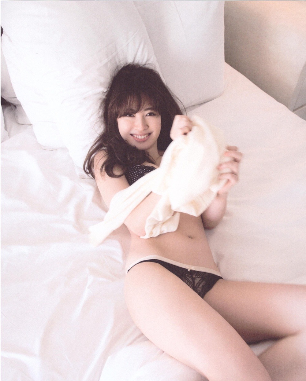 a-beautiful-g:  Haruna Kojima : 小嶋陽菜   