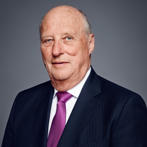 queensonjas:KING HARALD V TO UNDERGO HEART SURGERY8 October 2020: The Royal Court announced that Kin