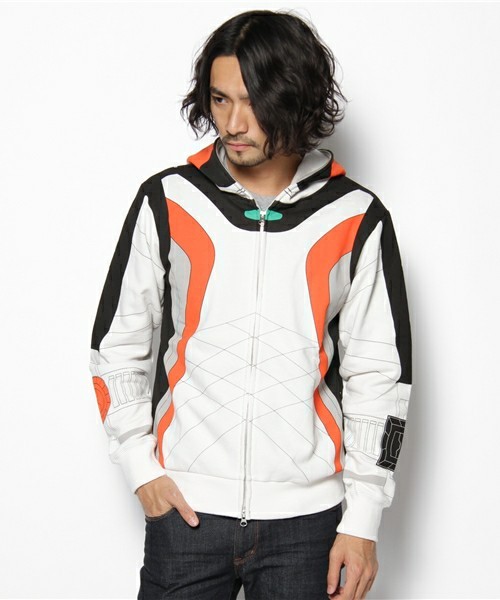 otooto22:   BEAMS x BANDAI x 仮面ライダー / FORZE PARKA「仮面ライダーフォーゼ」をモチーフにしたパーカーを制作致しました。代官山MANGART