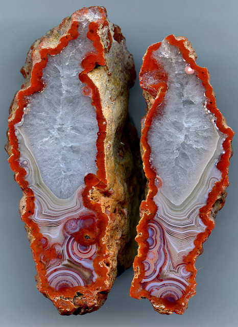 libutron: Agate pseudomorph - Asni (Morocco) | ©Uwe Reier