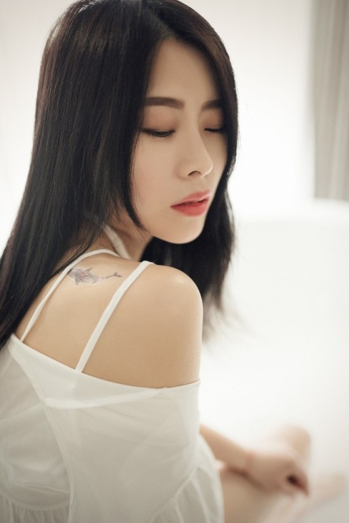 monax919: 人生啊，不就是难以捉摸吗