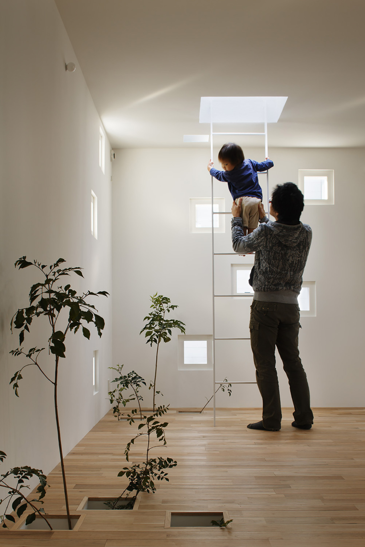 wellplanned-architecture:  Roomroom / Takeshi Hosaka Japan, 2010 