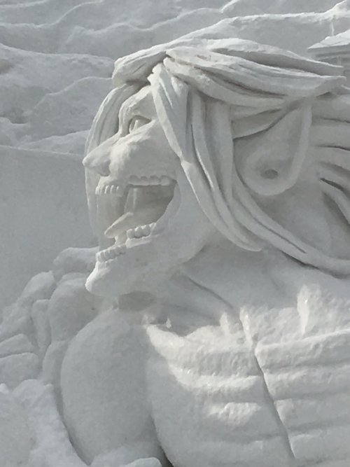 Close-ups of the Colossal Titan model and actual snow sculpture under construction, all in preparation for the Sapporo Snow Festival on February 5th!The WALL SAPPORO leg of the Shingeki no Kyojin exhibition is set to begin in April!ETA: Closer looks