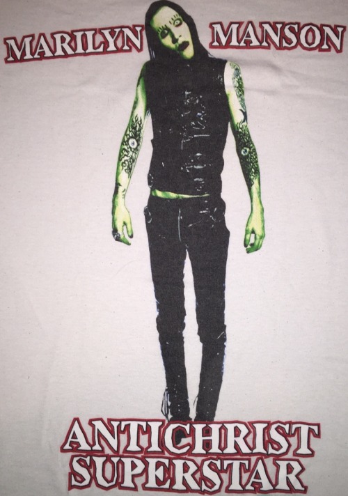 thehighendofjoe:  Here’s your antichrist superstar