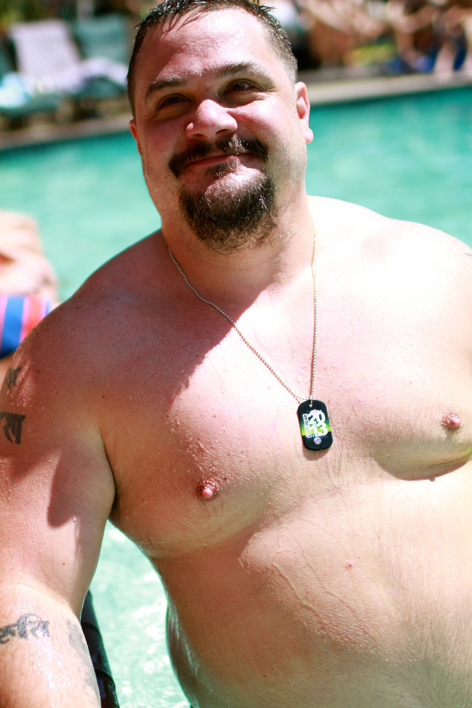 lsebear:  IMG_4579 (by James Gosnell) 