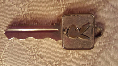 thegolddig: Vintage Playboy Key (more information, more gold)