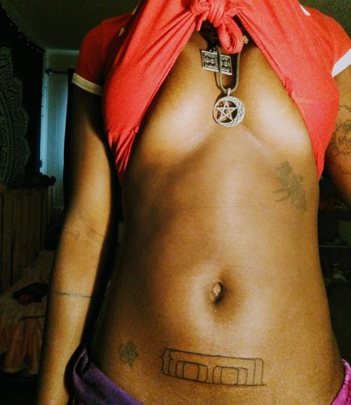 deebott:  Who wants to be the first to cum on this tattoo.