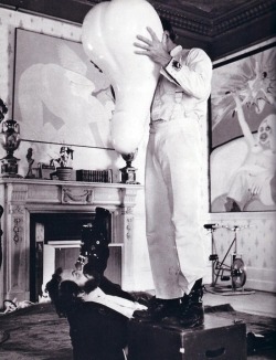 Stanley Kubrick shooting the “huge cock