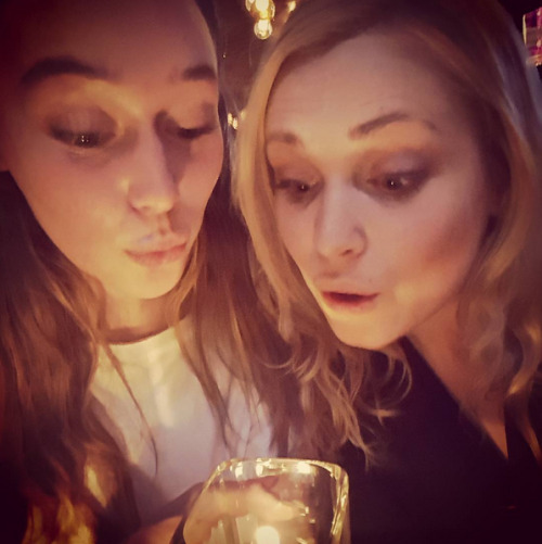 alyciajasminsource: elizajaneface Me and my leashy-loo :)