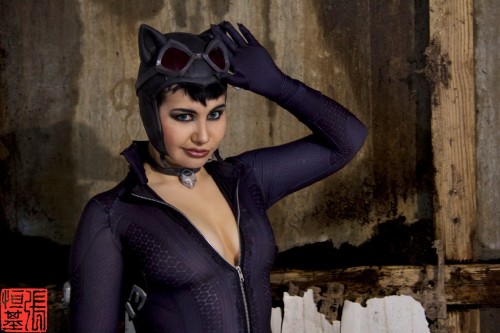 Sex foodandcosplay:  Meow - Arkham City Photo pictures