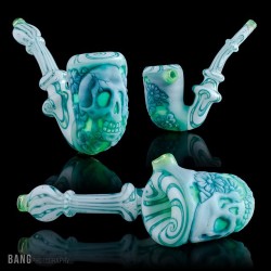 weedporndaily:  Super proud of these Mark Lammi collabs we just completed.  @bang_photography killed the photos.  This one is NFS but there will be some available soon keep on the watch. @marklglass by @ryeglass  Pllllease