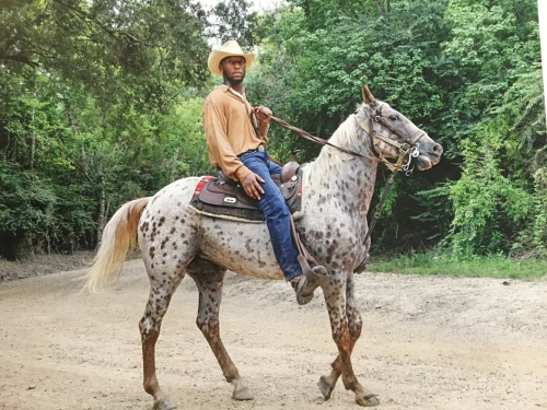 100percentpurelove: images from Black Cowboys by Andrea Robbins & Max Becher