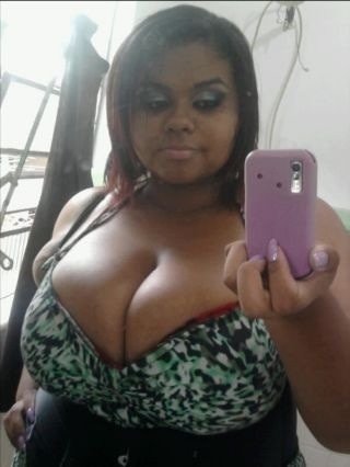 thickbeyondbelief:  Tiddies 