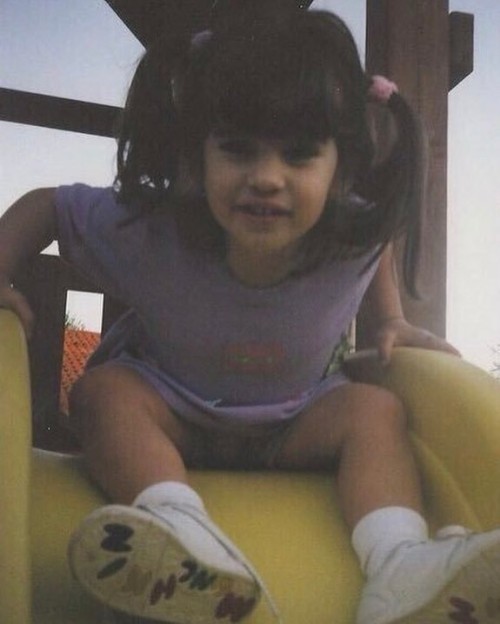 laurenjauregui: Just a lil munchkin in some sneakers #bbyme