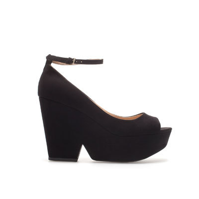 Love it, Want it , Get it! Yasmin Sewell is Australian fashion retail consultant, get her look 