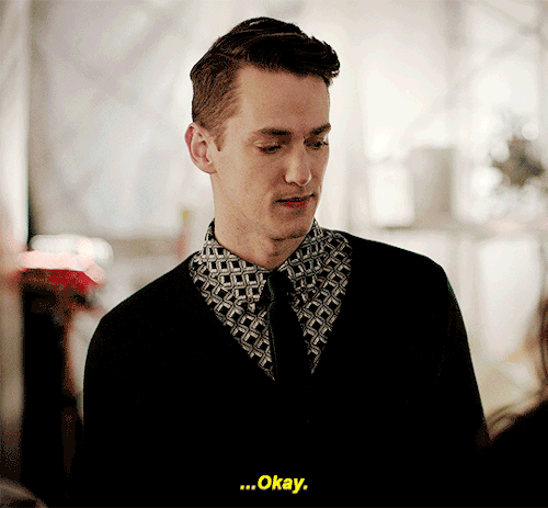 cranberryleif: I’m not giving up on us, Joan. And I wanted to show you with a big, grand gestu