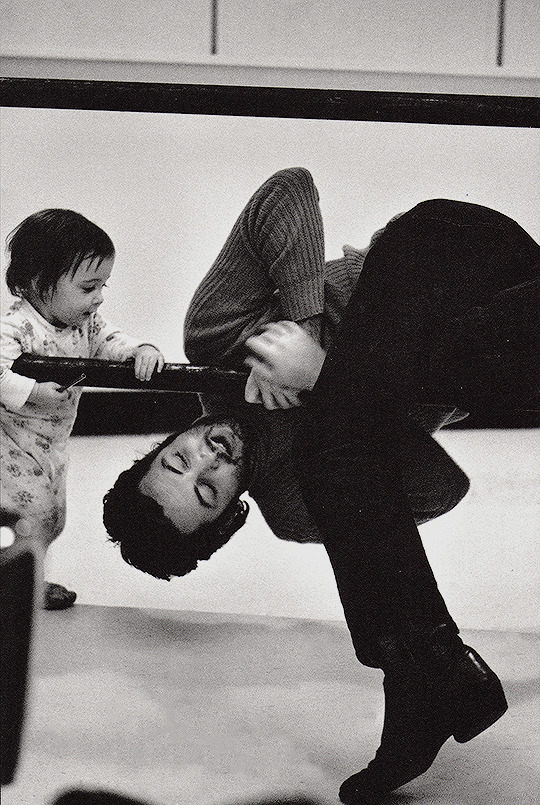 soundsof71:  1969mccartney:Paul &amp; Mary photographed by Linda at CBS Studios