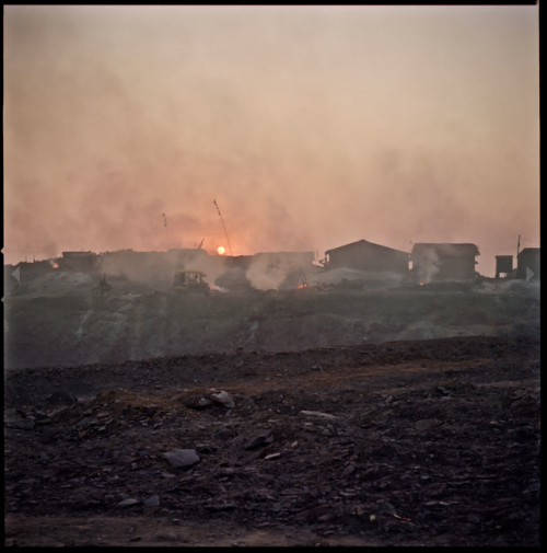Thomas Vanden Driessche: Kalaheera - India, 2009-2012Roughly 400,000 live in Jharia, a town near Dha
