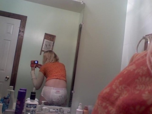http://sweetgirls-abdl.tumblr.com/post/46247128409