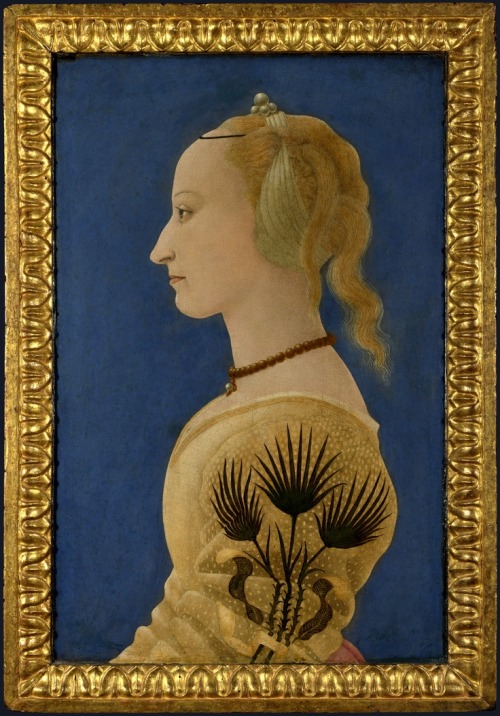 Alesso Baldovinetti, Portrait d'une dame en jaune, c. 1465, National Gallery of Art, Londres.