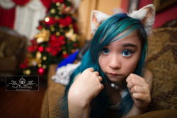 catgirlmanor:  Moonpie’s Xmas Shoot for The Chateau. Photography by Neji of Aurora Artz. You can see her fullset here! - http://www.thechateau.org/photoset/moonpies-xmas-shoot/