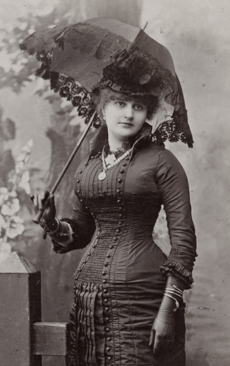 antique-royals:1880s