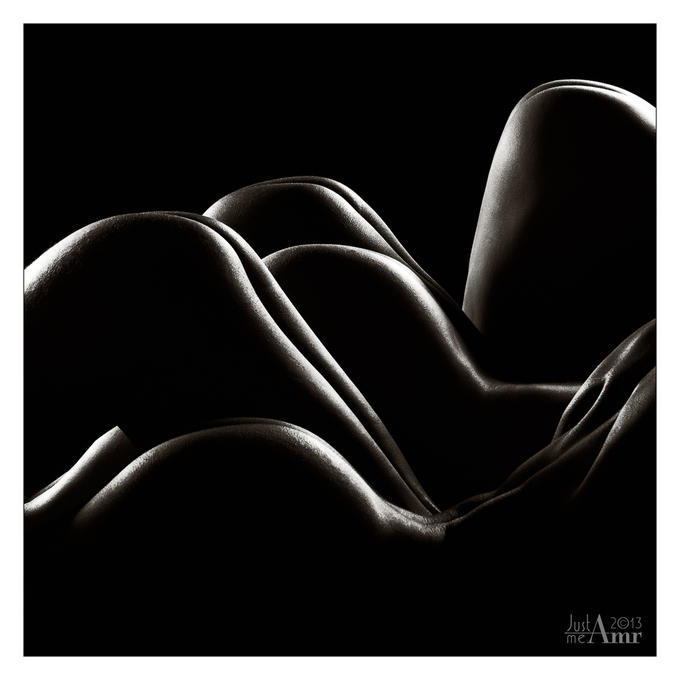 portu666:  Hills n Valleys By: Amr Justem 